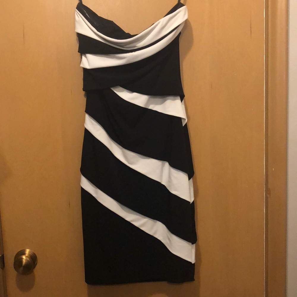 White House Black Market dress size 2 - Picture 3 of 3